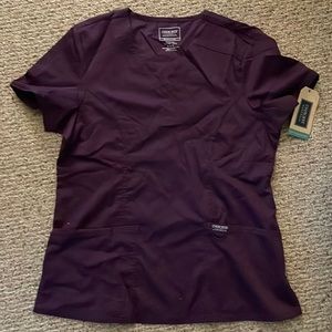 Cherokee Workwear Revolution Scrub Top; size: M; color: eggplant
